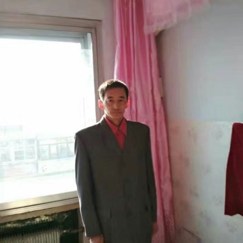 阳光明媚的第一张照片--保定相亲服务中心