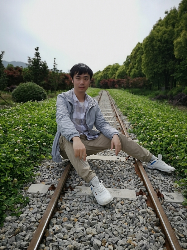 HCL的第一张照片--保定相亲服务中心