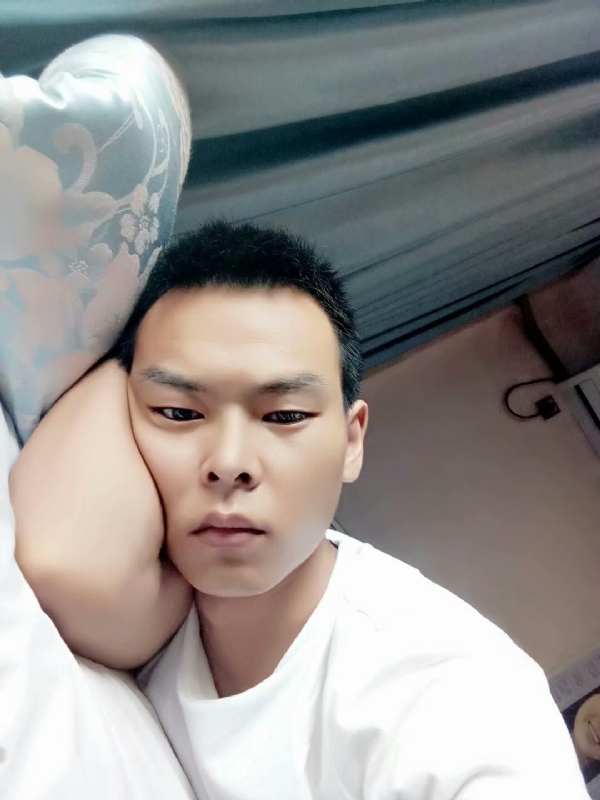 琪子心的第一张照片--保定相亲服务中心