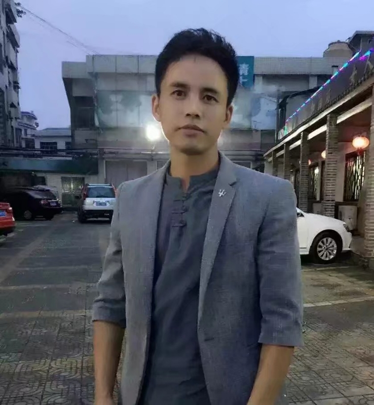 华谢的第一张照片--保定相亲服务中心