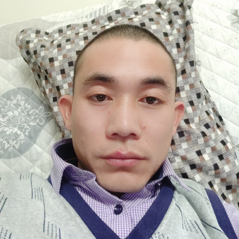 龙飞的第一张照片--保定相亲服务中心