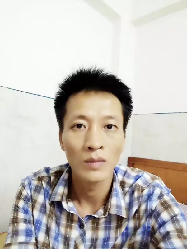 流年未亡的第一张照片--保定相亲服务中心