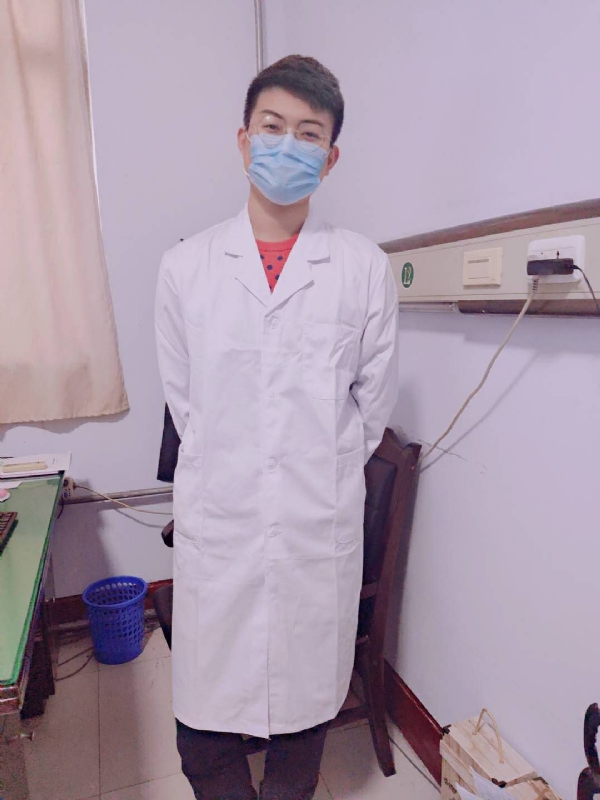 Leslie的第一张照片--保定相亲服务中心