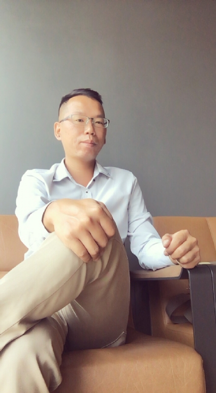 LI的第一张照片--保定相亲服务中心