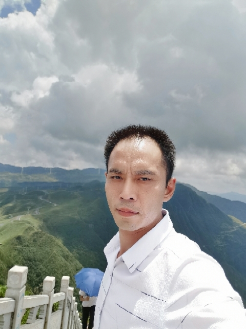 LXZ的第一张照片--保定相亲服务中心