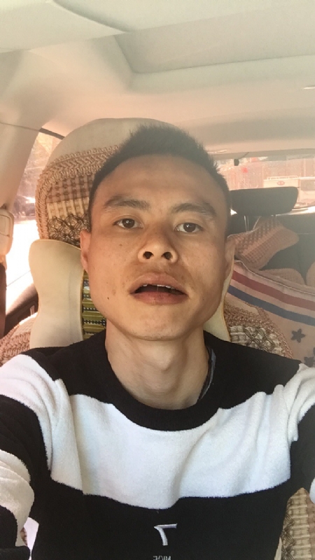 小何的第一张照片--保定相亲服务中心