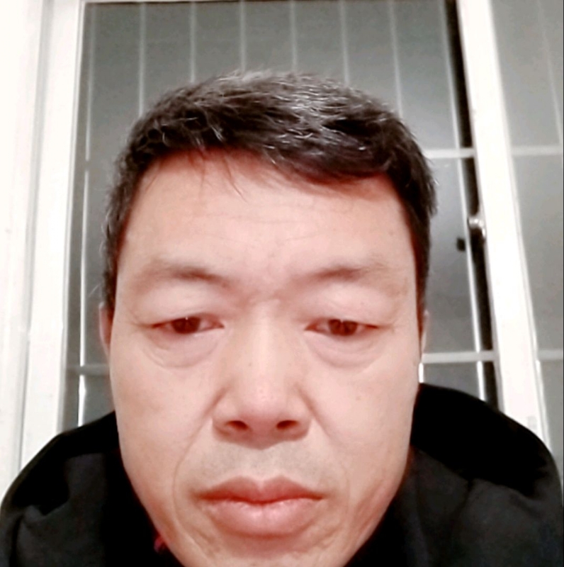 心静的第一张照片--保定相亲服务中心