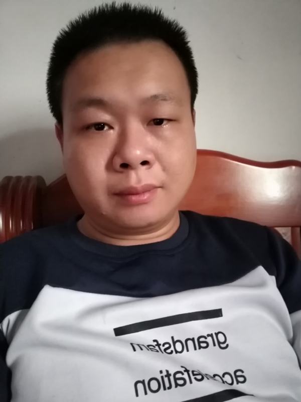 飞的第一张照片--保定相亲服务中心