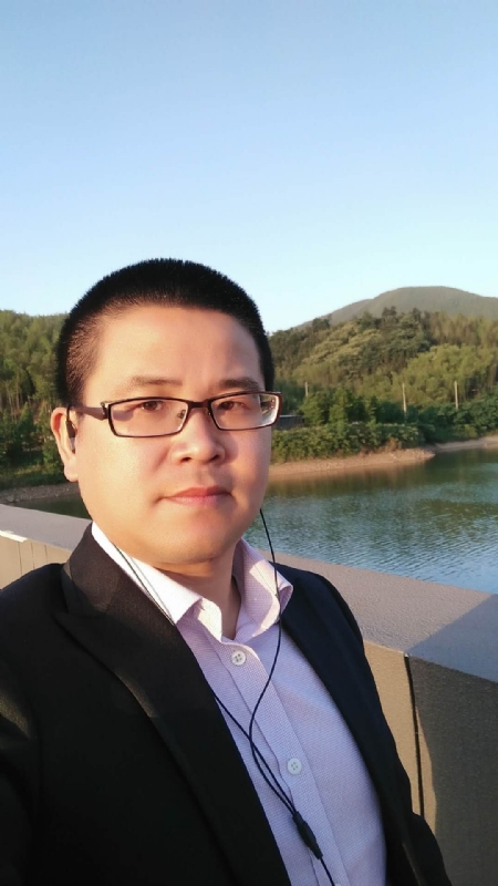 顾律师的第三张照片--保定相亲服务中心