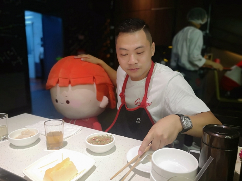 逆行的第一张照片--保定相亲服务中心