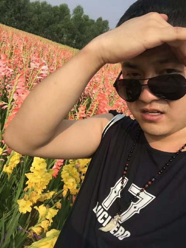 QH-蓝细胞的第一张照片--保定相亲服务中心