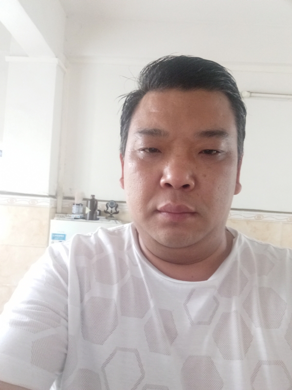 帅帅的第一张照片--保定相亲服务中心