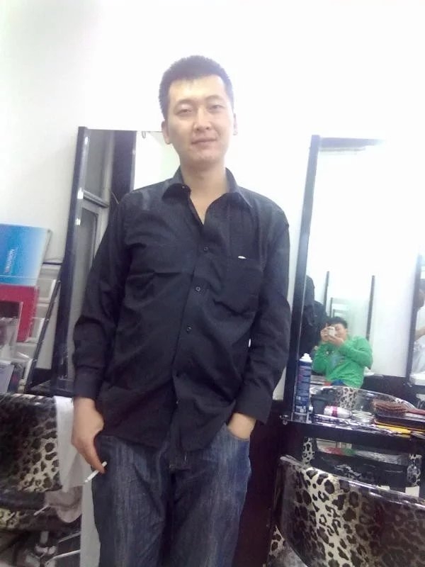 风筝的第一张照片--保定相亲服务中心