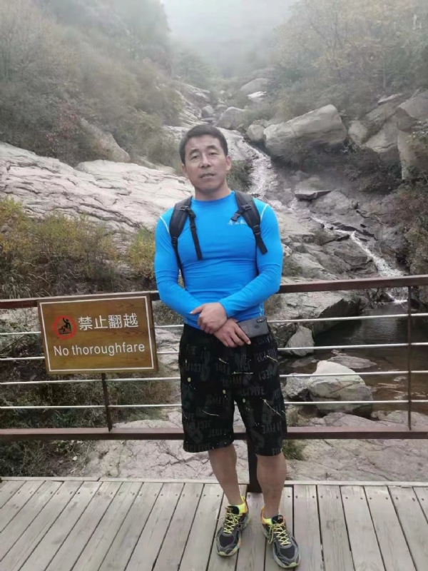 四季阳光的第一张照片--保定相亲服务中心