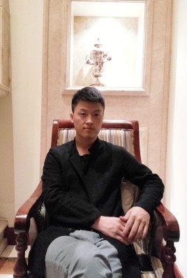 制片人杨亚林的第二张照片--保定相亲服务中心