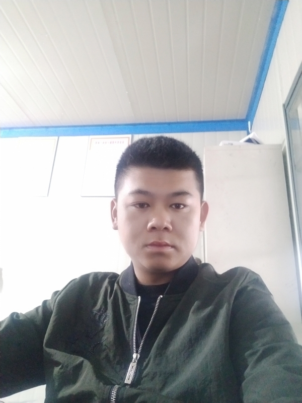 少校的第一张照片--保定相亲服务中心