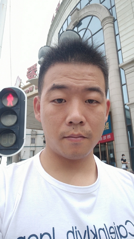 夜空的第一张照片--保定相亲服务中心