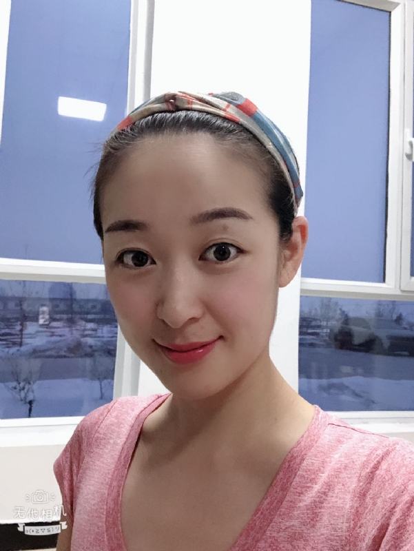 浅笑的第一张照片--保定相亲服务中心