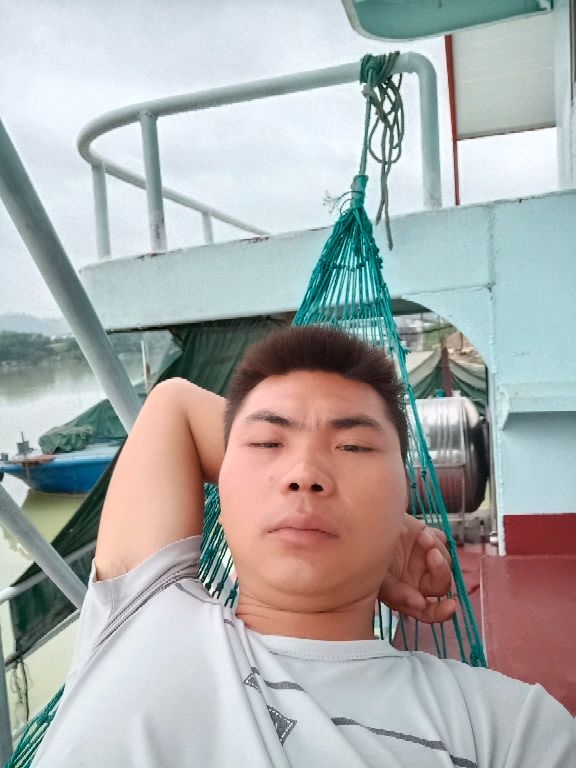 小哥哥的第一张照片--保定相亲服务中心