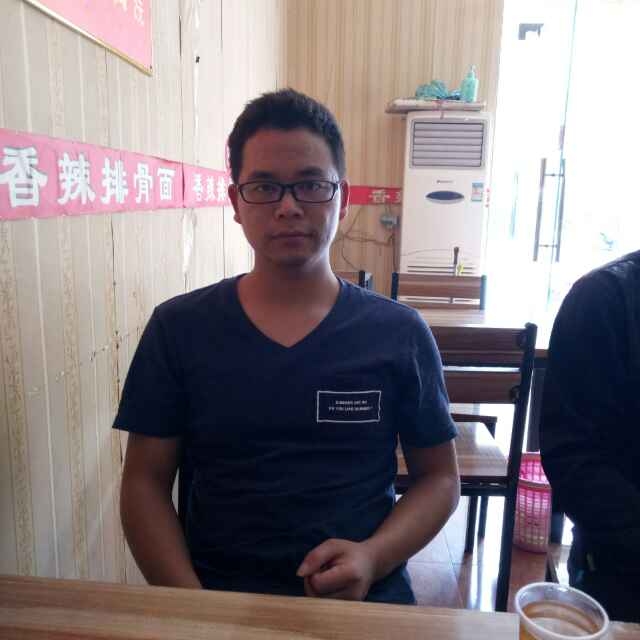 会哭的星星的第三张照片--保定相亲服务中心