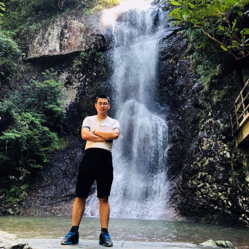 宁静致远的第二张照片--保定相亲服务中心