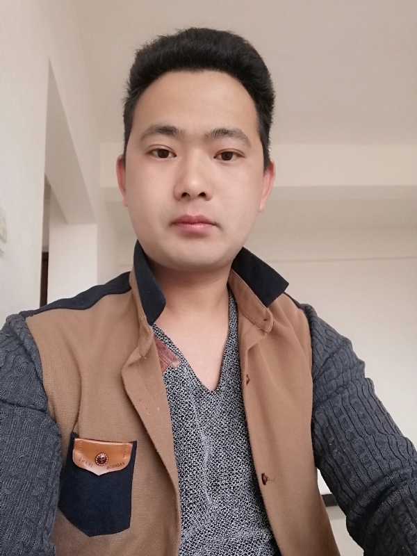 挖哥的第一张照片--保定相亲服务中心