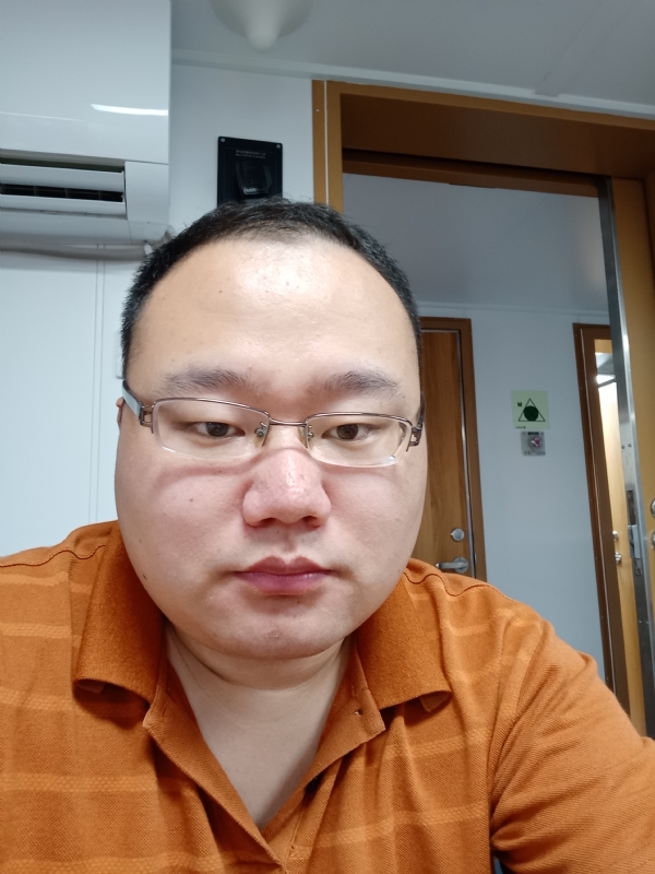 努力爱一次的第一张照片--保定相亲服务中心