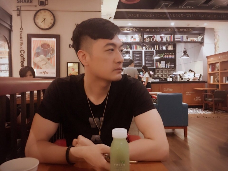 猩猩的第三张照片--保定相亲服务中心