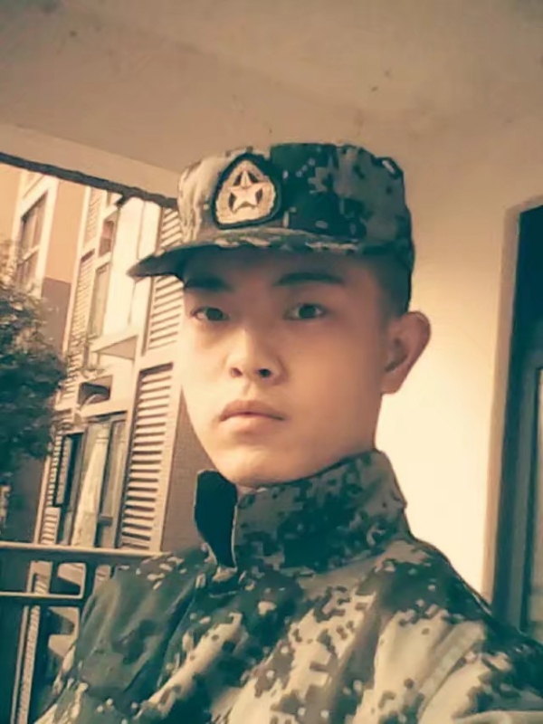 深情留给意中人aaaa的第一张照片--保定相亲服务中心