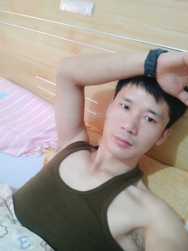 平凡之路的第一张照片--保定相亲服务中心