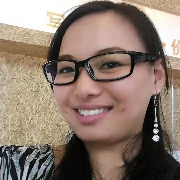 蕊倪的第一张照片--保定相亲服务中心