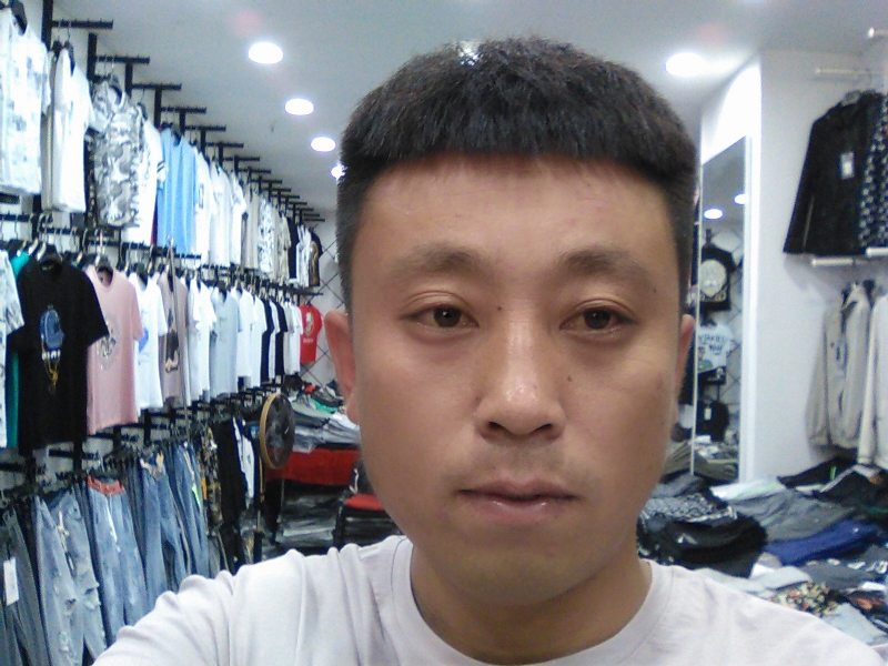 冰冷的心的第二张照片--保定相亲服务中心