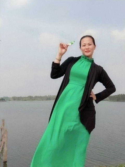 李梅的第二张照片--保定相亲服务中心