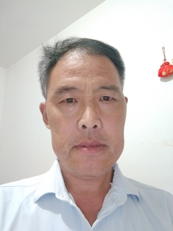 邹学辉的第二张照片--保定相亲服务中心