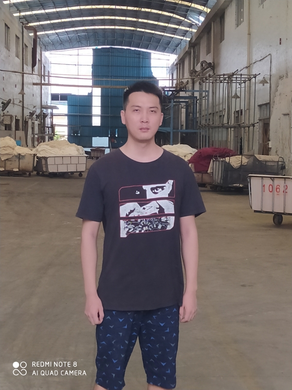 六月雨的第一张照片--保定相亲服务中心