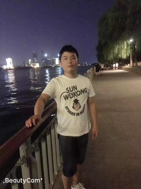 古月的第二张照片--保定相亲服务中心