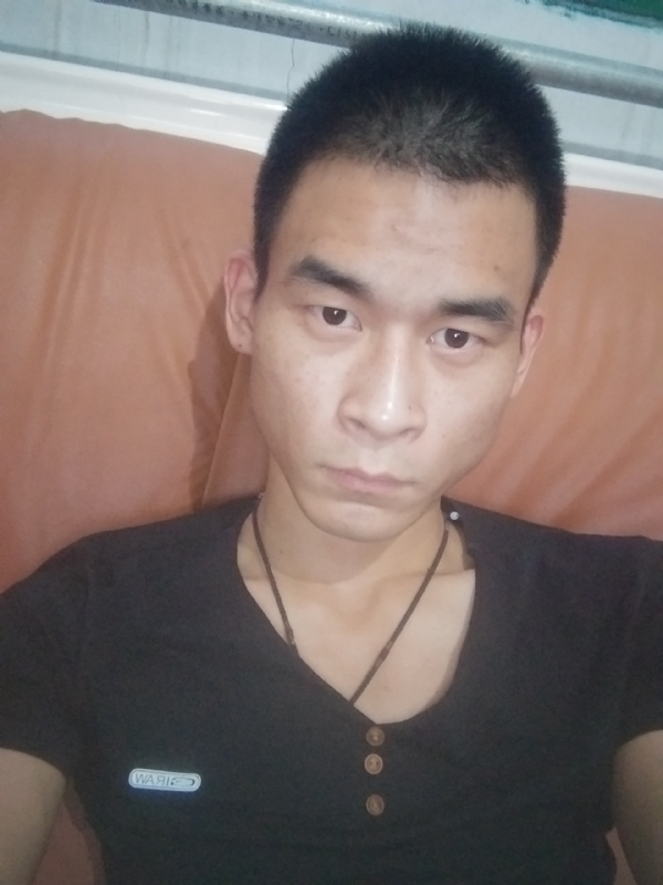 单身狗一枚的第二张照片--保定相亲服务中心