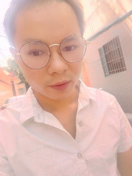 楠呐的第四张照片--保定相亲服务中心