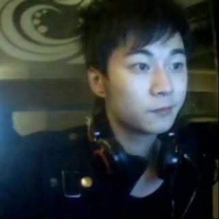 深夜人的第一张照片--保定相亲服务中心