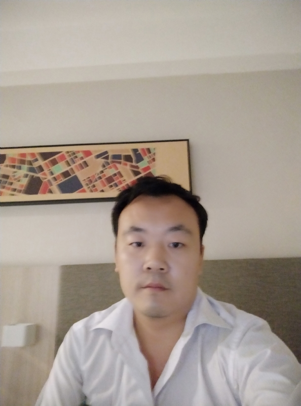 落叶寂寞的第一张照片--保定相亲服务中心