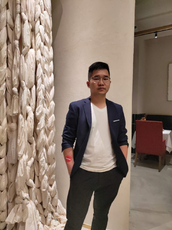 在路上的第二张照片--保定相亲服务中心