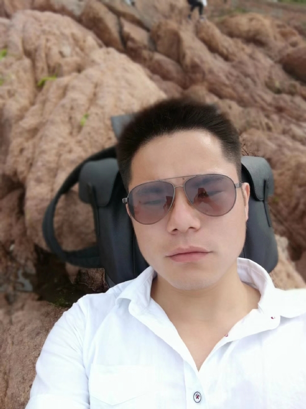 易听的第一张照片--保定相亲服务中心