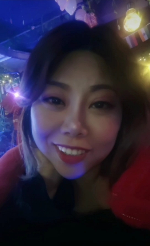 收快递的费仙女的第一张照片--保定相亲服务中心