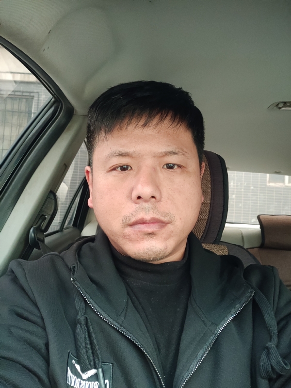 田立城的第一张照片--保定相亲服务中心