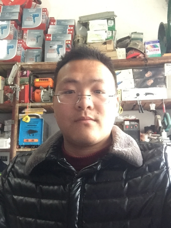 鼎福的第二张照片--保定相亲服务中心