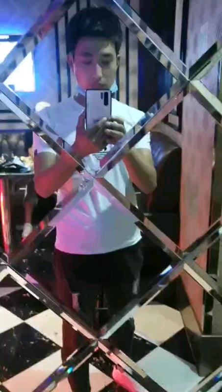 暖心的第一张照片--保定相亲服务中心