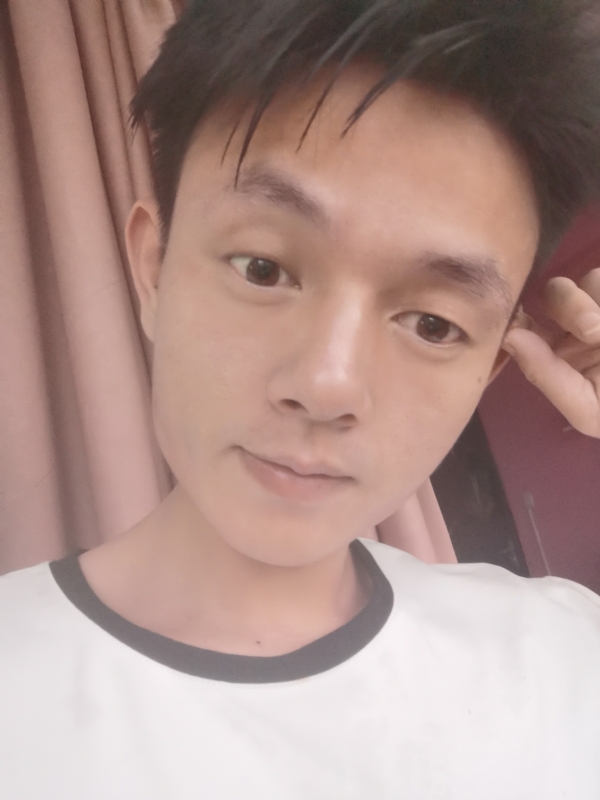 一一得一的第一张照片--保定相亲服务中心