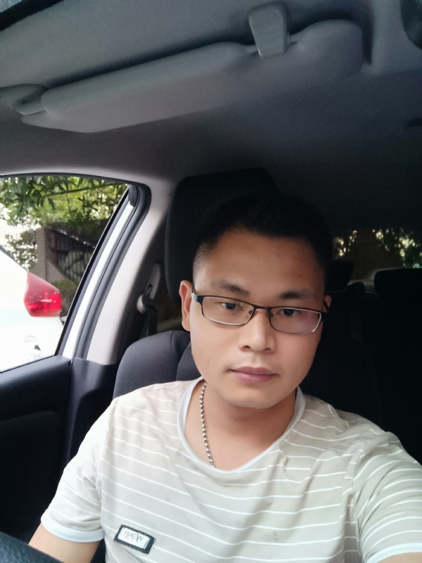 水明的第一张照片--保定相亲服务中心