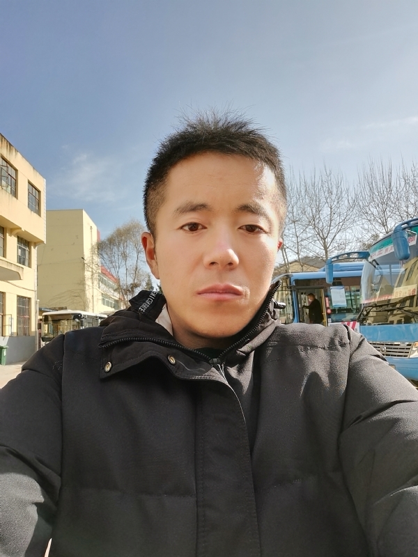 孤独的云的第三张照片--保定相亲服务中心