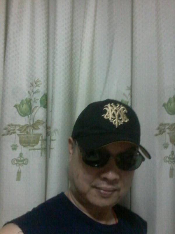 时尚厨男的第一张照片--保定相亲服务中心